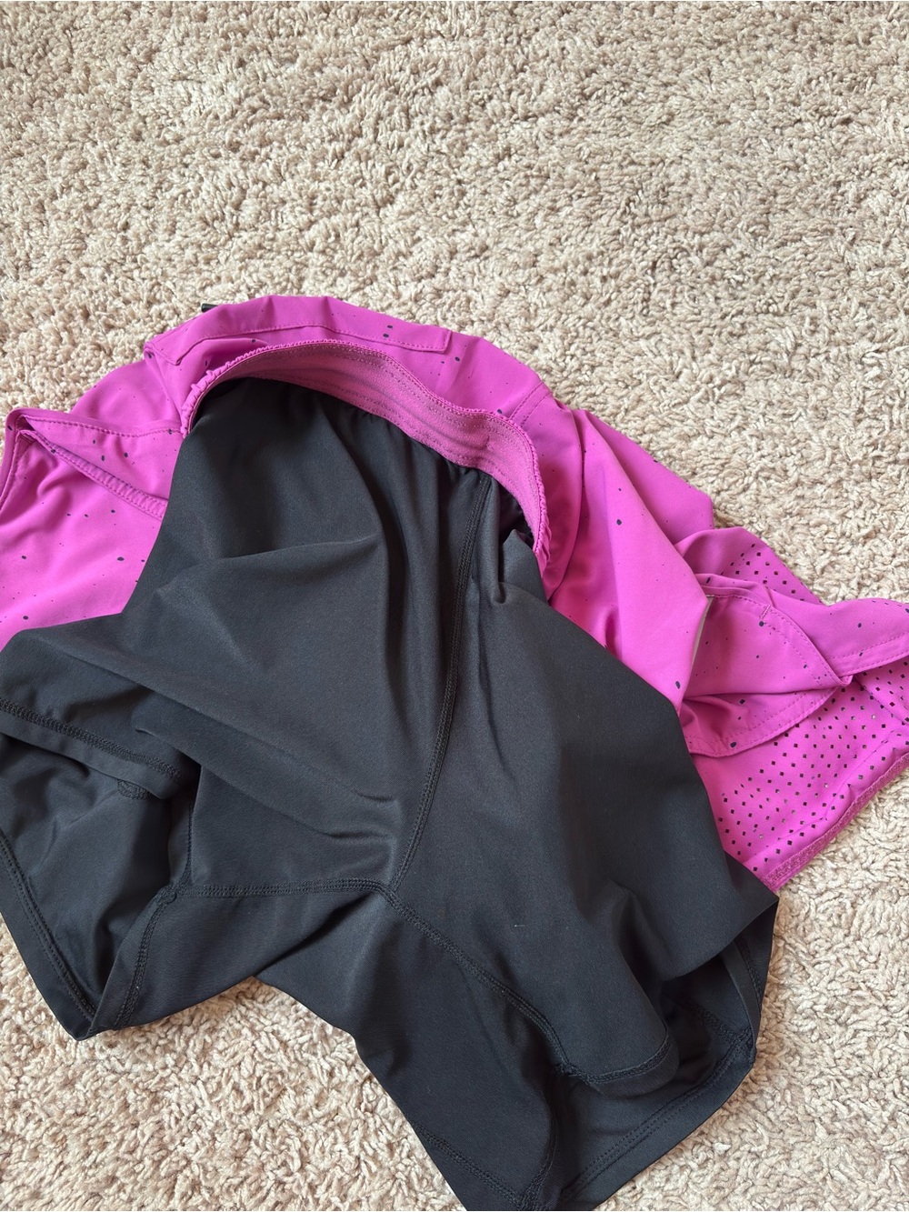 Legends men’s Shorts - Picture 4 of 7